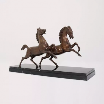 Mc601horsestatuesfd2